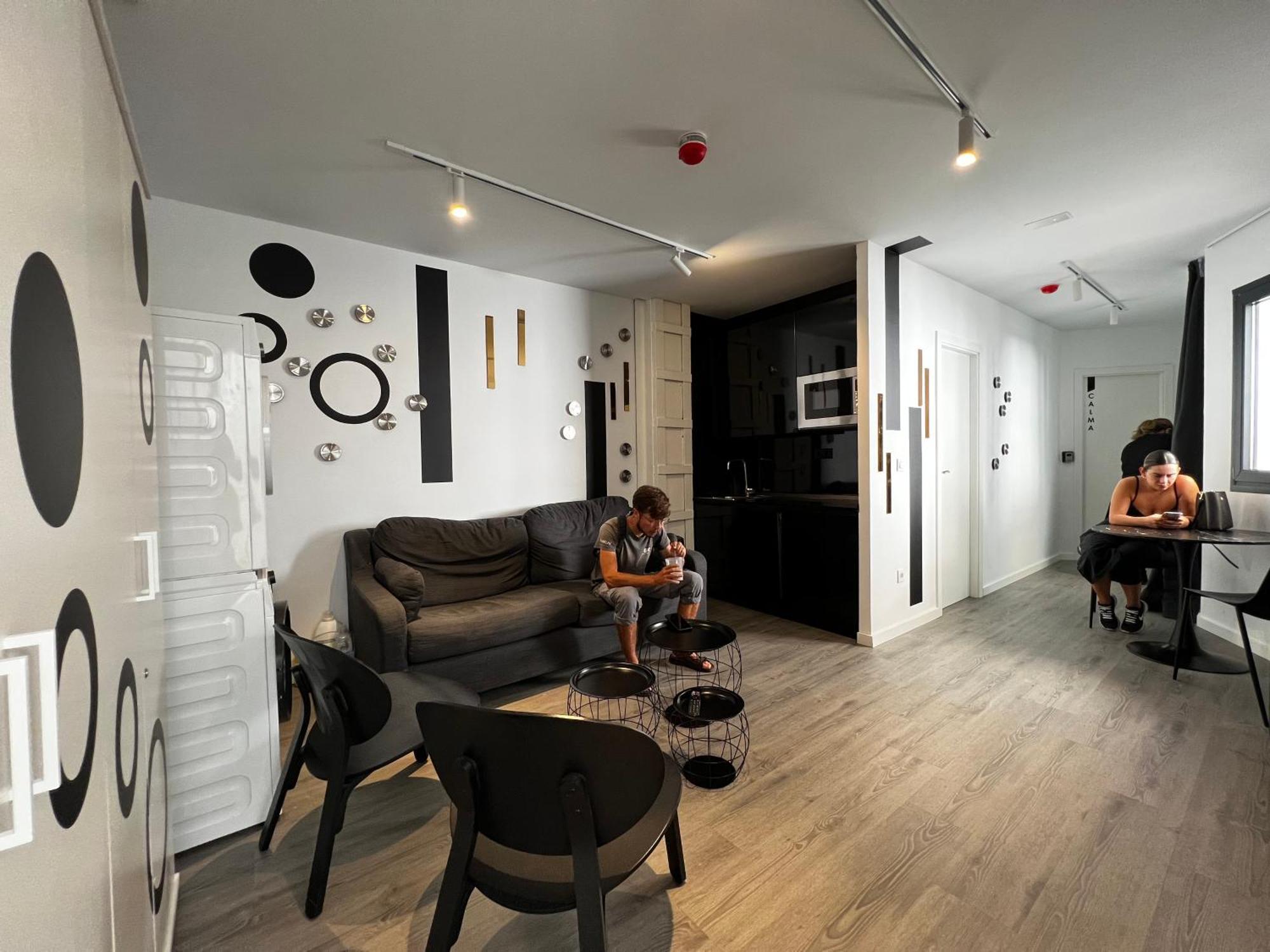 Hostel Alicante Luaran gambar