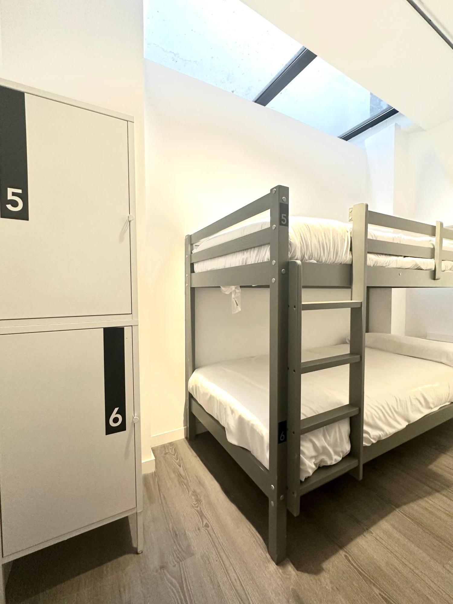 Hostel Alicante Luaran gambar